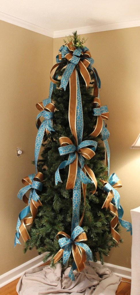 https://www.etsy.com/listing/114782363/blue-brown-designer-christmas-tree-bow