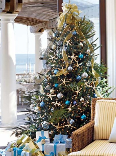 http://nauticalcottageblog.com/tag/coastal-christmas-tree/ 