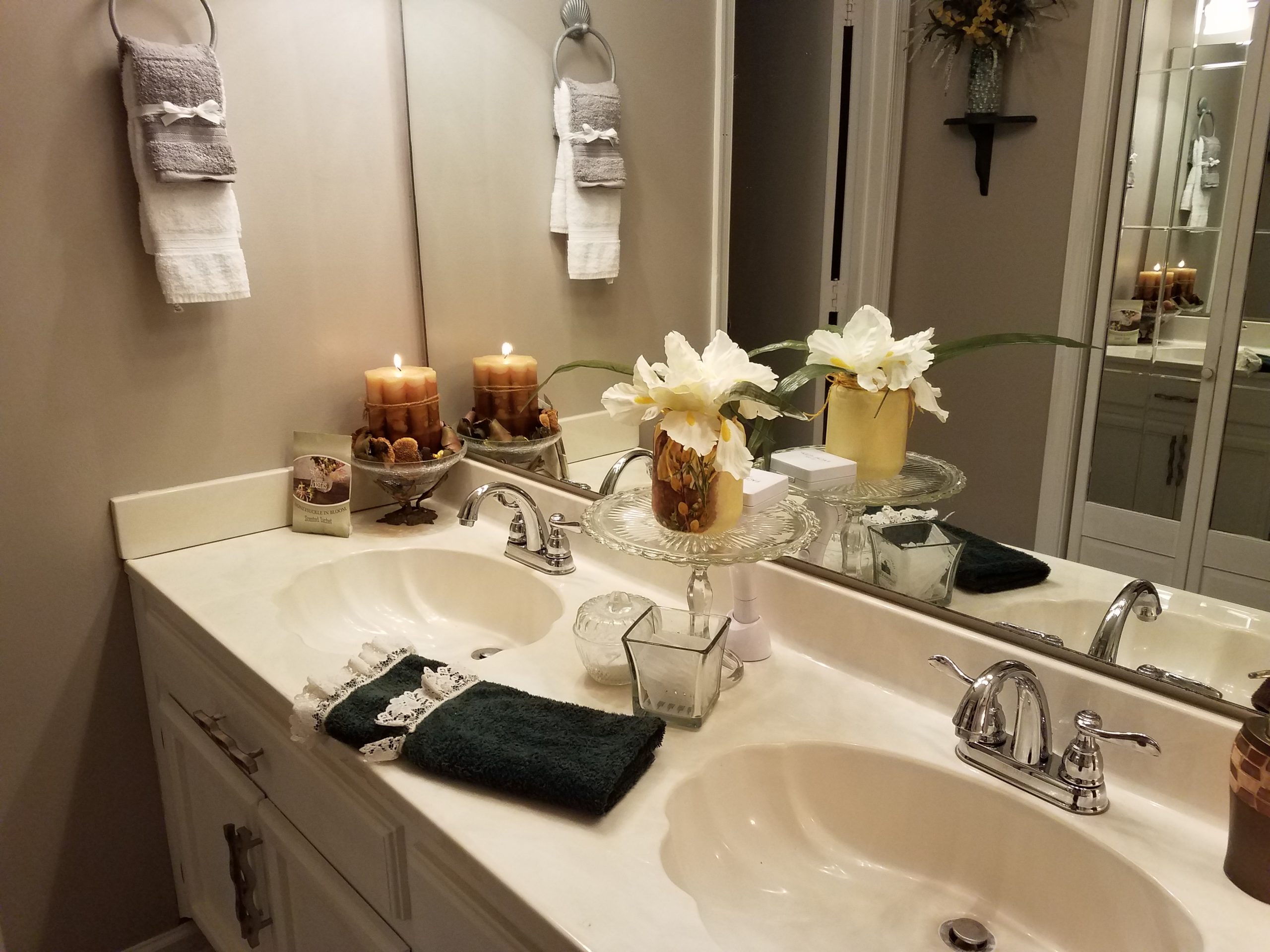 Clearissa Coward's Command Center