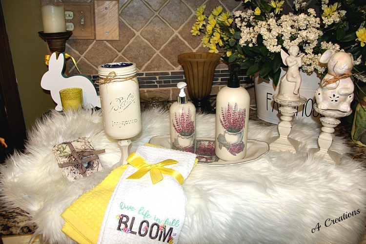 Clearissa Coward's Command Center