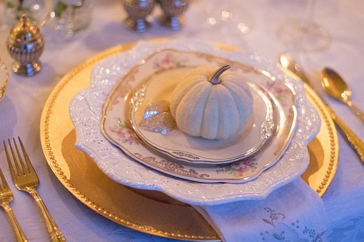 Seven Fall Tablescapes For Your Inspiration