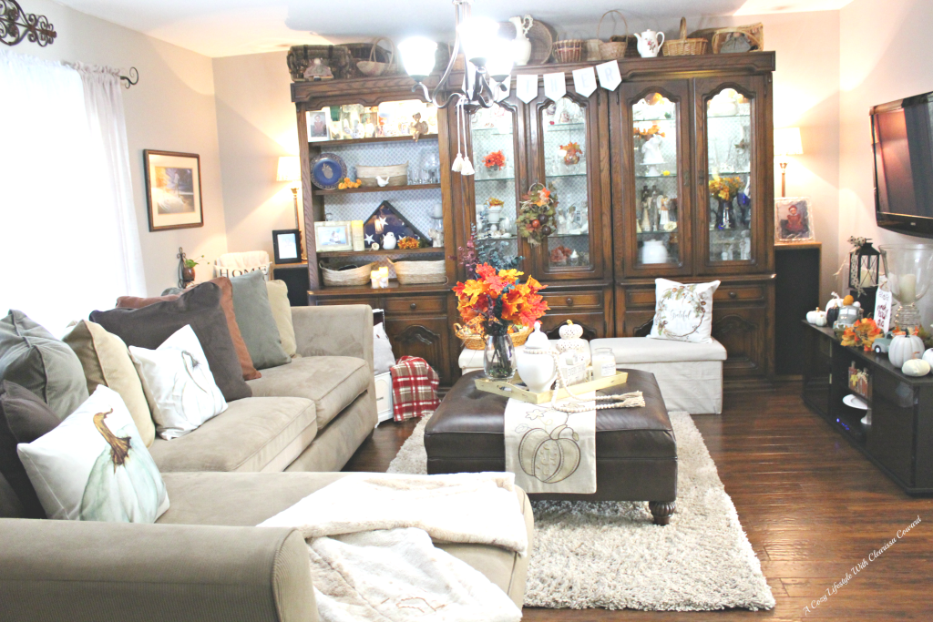 Clearissa Coward's Command Center